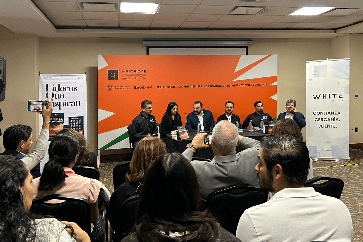 Mentes conectadas. Ponentes en la presentación en la FIL Guadalajara 2025.